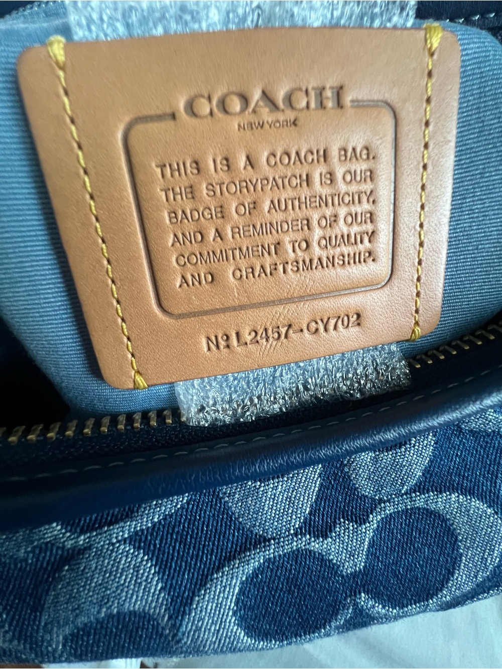 Coach Laurel Shoulder Bag In Signature Denim - Picture 2 of 9